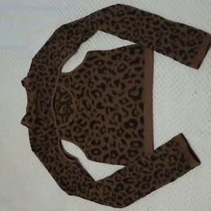 Leopard top